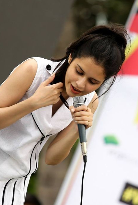 d5cd29807e2010acd7d13ee117c5d4530979a57f